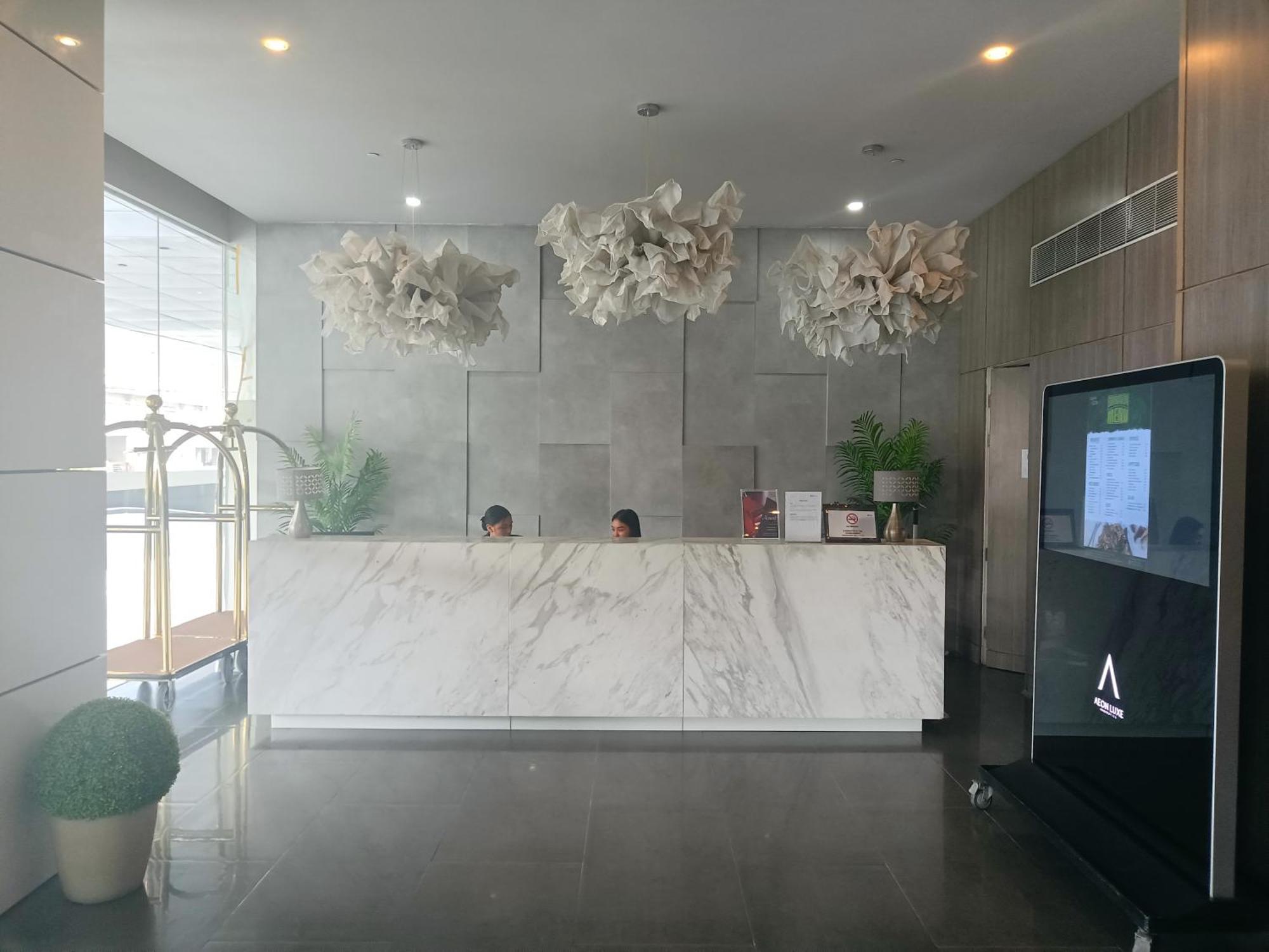 Aeontower Suites&Hotel By Cmc Davao City Buitenkant foto